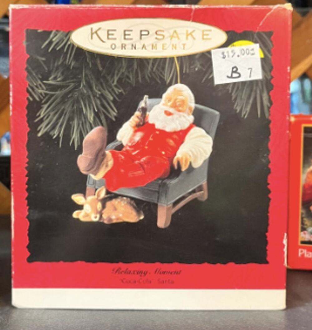 1994 Hallmark Keepsake Relaxing Moment Coca-Cola Santa Ornament w/ Box
